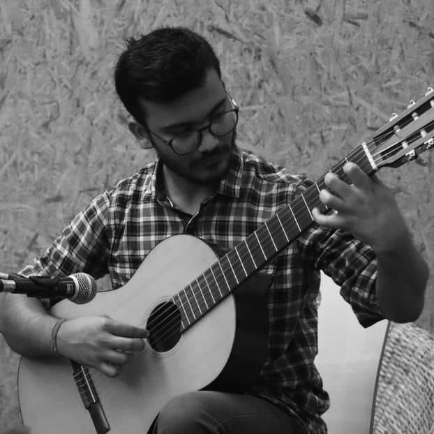 Akash Roy — Guitar Faculty